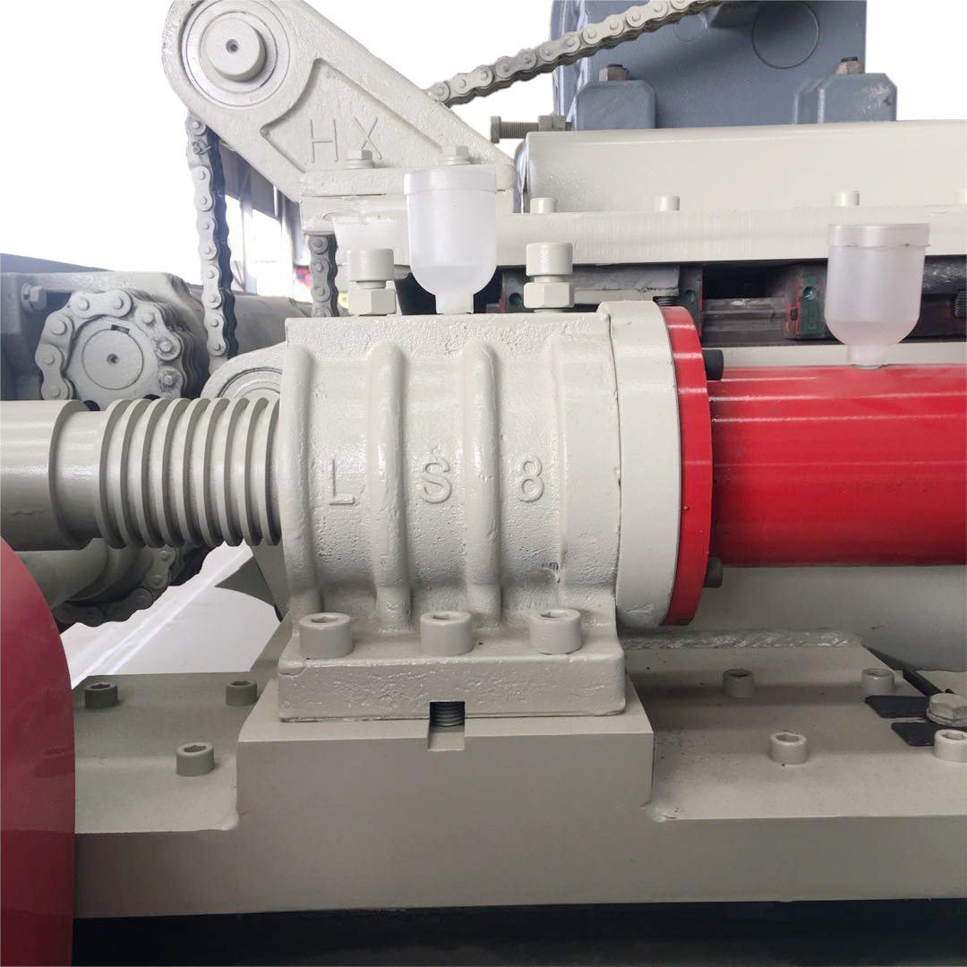 veneer peeling machine