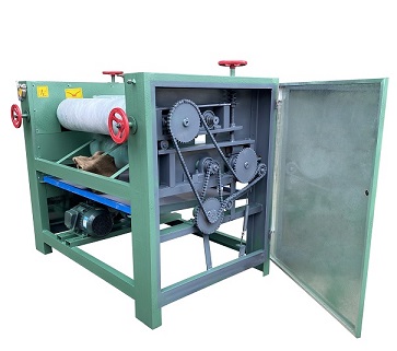 The glue spreading machine, also known as the scraping machine, is a mechanical device that coats the adhesive on the surface of the fiber. It is one of the equipments for the production of plywood. The main categories of gluing machines are: (1) Horizontal glue spreading machine or double-action coater. The fabric is coated with a thin film through the slit between the glue knife and the work roll, and then the solvent is evaporated through a steam-heated platform to form the remaining glue layer. (2) Roller glue spreading machine. The drying table is replaced by a hollow metal drum heated by steam. (3) After the vertical or inclined water-soaked woven fabric is soaked by the adhesive, the excess adhesive on the surface is coated and scraped off by the squeezing roller. After passing through a vertical or inclined drying table, the solvent is evaporated and the remaining adhesive layer is produced. (4) The desktop glue spreading machine sprays adhesives, paints and other paints to the material through air pressure. The equipment adopts three-axis linkage, automatic operation, and computer programming control path spraying. Spray thickness and time can be set, easy to operate. The glue spreading machine replaces labor and is called automatic sprayer, automatic sprayer, sprayer, etc. in the industry. The performance of the glue spreading machine not only affects the bonding quality of the veneer, but also determines the amount of adhesive used, which affects the production cost of the plywood. The roller glue spreading machine has the following technical requirements. To improve the uniformity of glue spreading machine on the overall width of the veneer, the specific measures include: (1) To ensure the manufacturing and installation accuracy of the adhesive mechanical parts, the worksheet of the coating roller and the squeezing roller can ensure the overall runout of the shaft, the parallelism of the upper and lower coating rollers, the parallelism of the squeezing roller and the coating roller, etc. (2) Appropriately increase the diameter of the coating roller. (3) Different types of adhesives, the rubber hardness covered by the rubber roller is different, and the shape and size of the groove on the surface of the roller are also different. In order to adapt to veneers of different thicknesses, the distance between the upper and lower coating rollers of the glue spreading machine should be adjustable, and the glue thickness should be easy to control and adjust. The thickness of the adhesive layer is mainly determined by the distance between the extrusion roller and the coating roller. The adjustment accuracy of the distance should be controlled at about 0.01 mm, and the coating amount is generally controlled within the range of 105-430G/M2. Improving the wear resistance and rust resistance of the parts of the glue spreading machine and installing the necessary safety protection devices can improve the service life of the glue spreading machine and ensure the safe operation of the glue spreading machine.