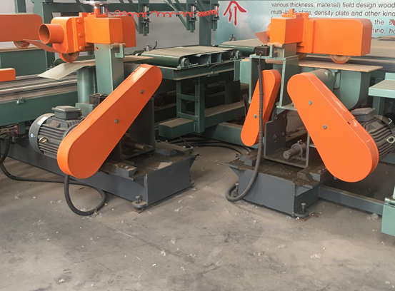 Plywood trimming saw