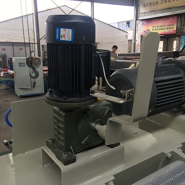 rotary cutting machine