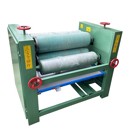 Glue Spreading Machine